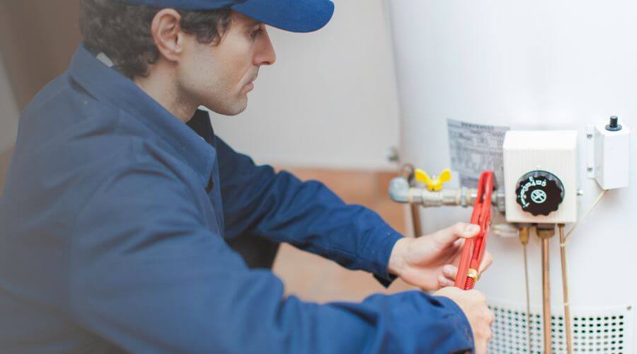 Local water heater installation in Secor, IL